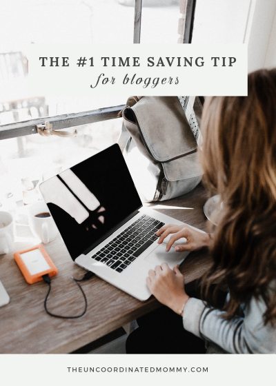A great blogging tip that will help you save time by scheduling your social media.