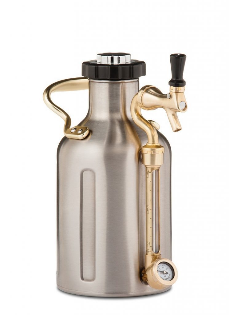 Pressurized Growler for Craft Beer - 15 Gifts for Beer Lovers and Beginning Brewers - The Uncoordinated Mommy